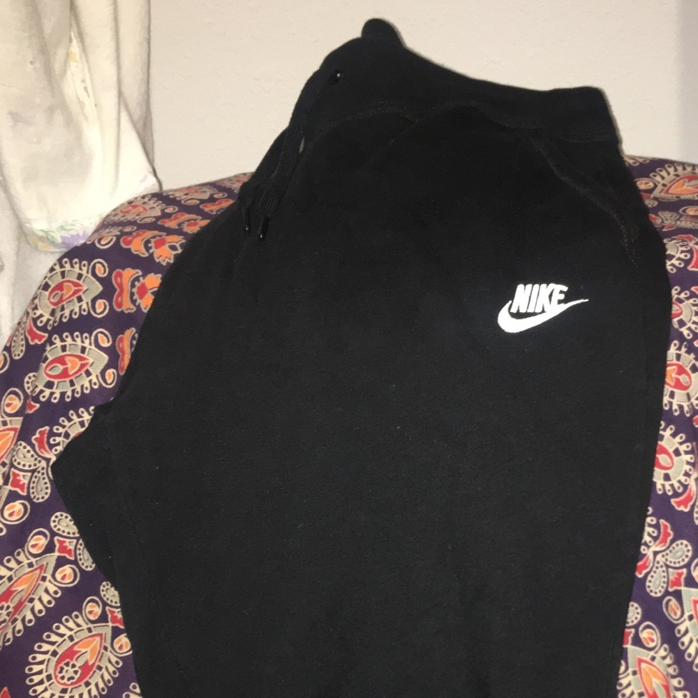 Women’s sweatpants/ joggers
